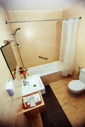 Suite Concept Room