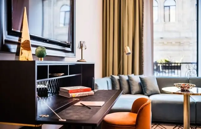 Deluxe Tek Büyük Yataklı Oda, Balkon