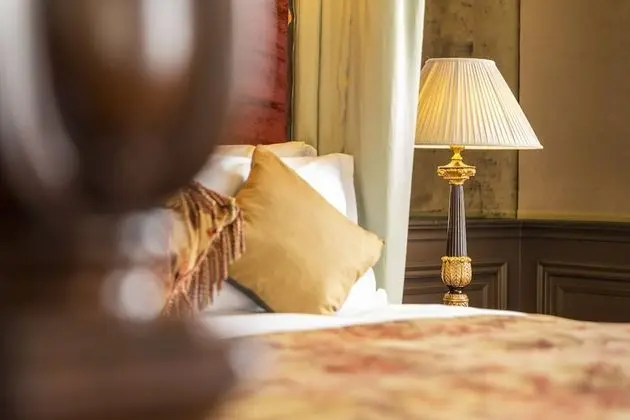Deluxe Tek Büyük veya İki Ayrı Yataklı Oda