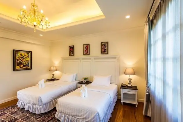 Luxury Tek Büyük Yataklı Oda, 1 Yatak Odası, Banyolu/Duşlu, Havuz Manzaralı