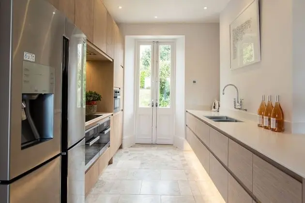 Ev (4 Bedrooms)