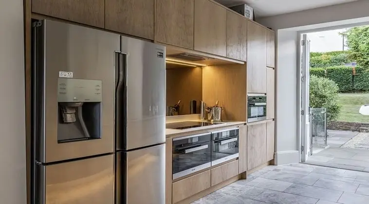 Ev (4 Bedrooms)