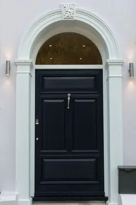 Ev (4 Bedrooms)