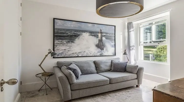 Ev (4 Bedrooms)