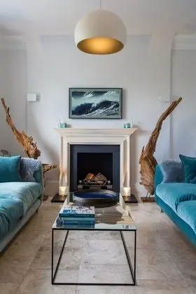 Ev (4 Bedrooms)