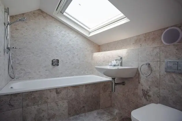 Ev (4 Bedrooms)