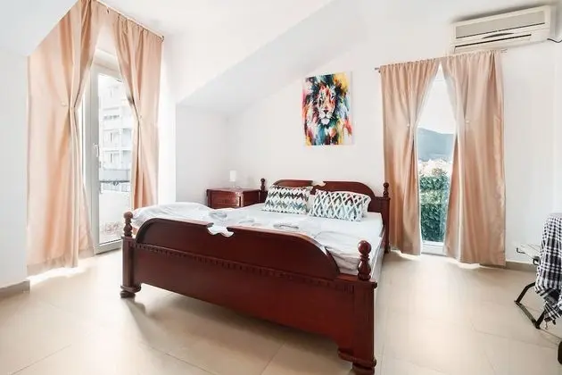 Comfort Apart Daire, 1 Büyük (Queen) Boy Yatak, Sigara İçilmez, Şehir Manzaralı