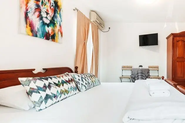 Comfort Apart Daire, 1 Büyük (Queen) Boy Yatak, Sigara İçilmez, Şehir Manzaralı