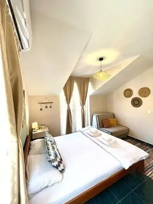 Comfort Apart Daire, 1 Büyük (Queen) Boy Yatak, Sigara İçilmez, Şehir Manzaralı
