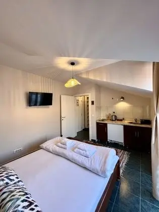 Comfort Apart Daire, 1 Büyük (Queen) Boy Yatak, Sigara İçilmez, Şehir Manzaralı