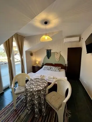 Comfort Apart Daire, 1 Büyük (Queen) Boy Yatak, Sigara İçilmez, Şehir Manzaralı