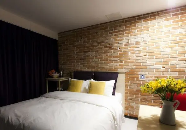 Standard Oda, Jakuzi