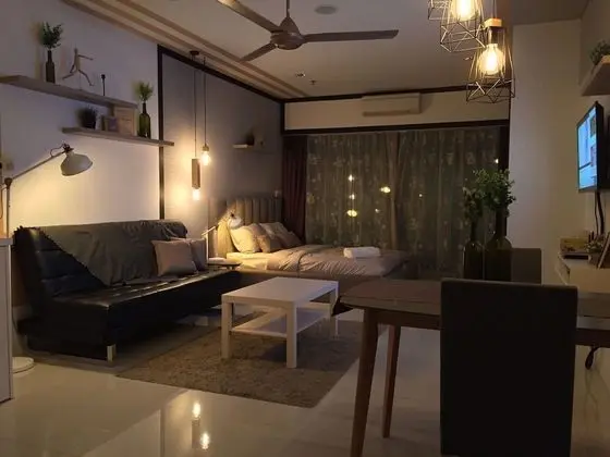 Standard Stüdyo, 1 Büyük (Queen) Boy Yatak, Sigara İçilmez, Şehir Manzaralı