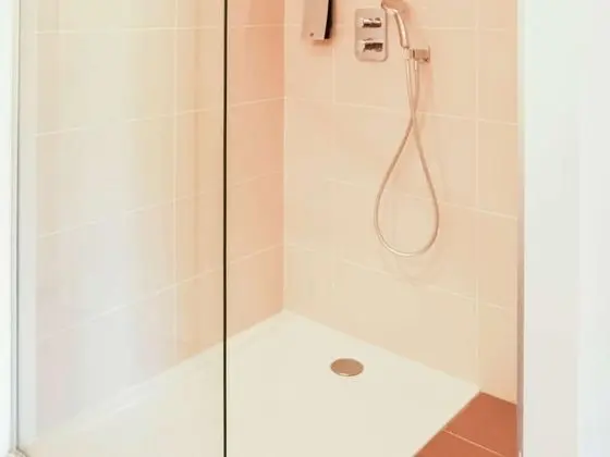 Standard Oda, 1 Büyük (Queen) Boy Yatak