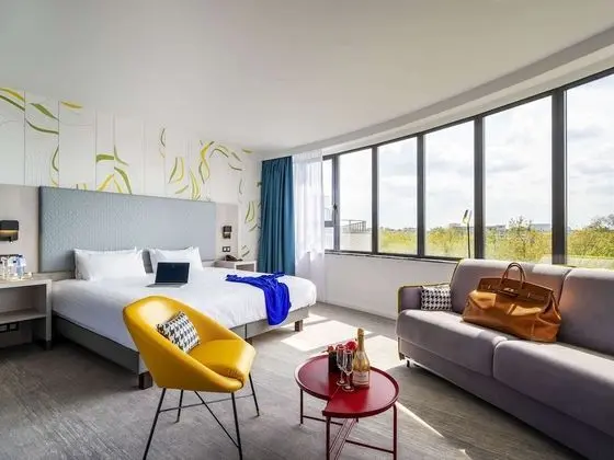 Executive Oda, 1 En Büyük (King) Boy Yatak ve Çekyat, Engellilere Uygun, Manzaralı