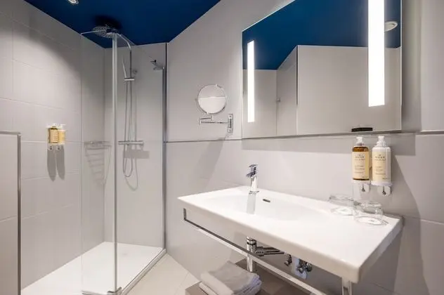 Superior Oda, 1 En Büyük (King) Boy Yatak ve Çekyat