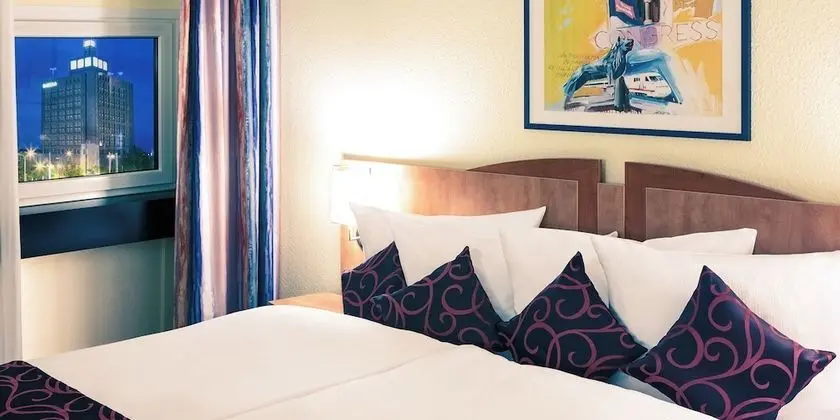 Comfort Tek Büyük Yataklı Oda