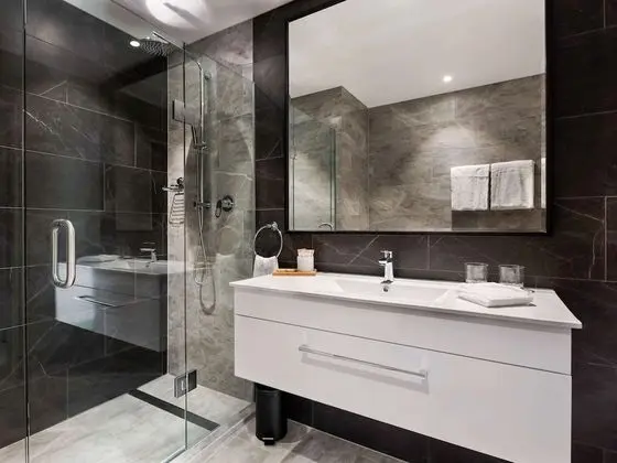 Deluxe Oda, Balkon (High Floor)
