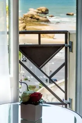 Superior Tek Büyük Yataklı Oda, 1 Çift Kişilik Yatak, Okyanus Manzaralı