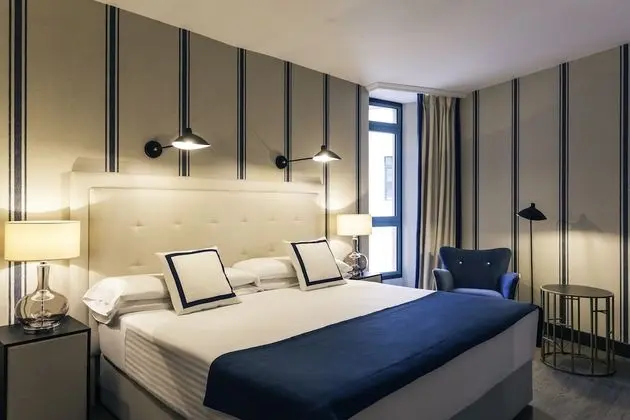 Standard Tek Büyük Yataklı Oda, 1 Çift Kişilik Yatak, Avlu Manzaralı