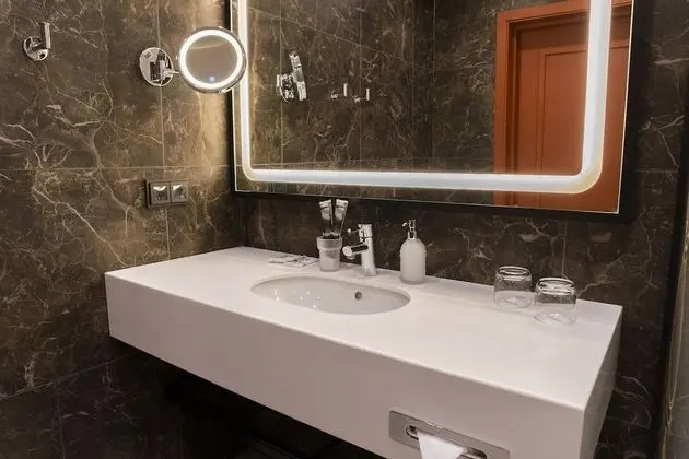 Superior Tek Büyük Yataklı Oda, 1 Çift Kişilik Yatak