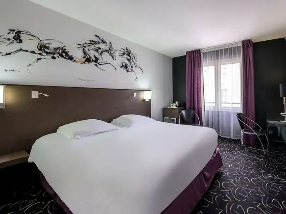 Classic Oda, 1 Büyük (Queen) Boy Yatak, Sigara İçilmez