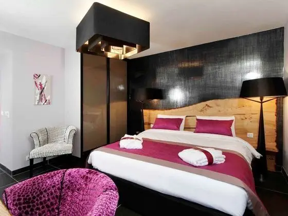 Privilege, Oda, 1 Çift Kişilik Yatak, Havuz Manzaralı