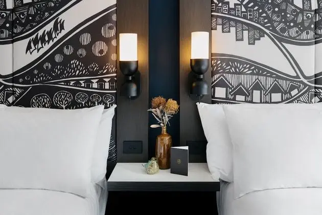 Standard Oda, 2 Çift Kişilik Yatak, Nehir Manzaralı (River View)