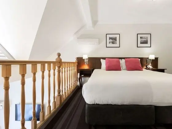 Deluxe Çatı Katı (Loft), 1 En Büyük (King) Boy Yatak