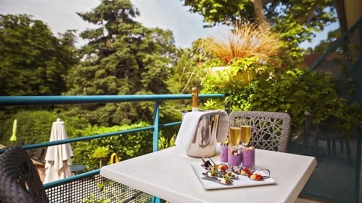 Superior Tek Büyük Yataklı Oda, 1 Çift Kişilik Yatak