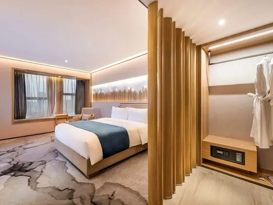 Deluxe Oda, 1 En Büyük (King) Boy Yatak