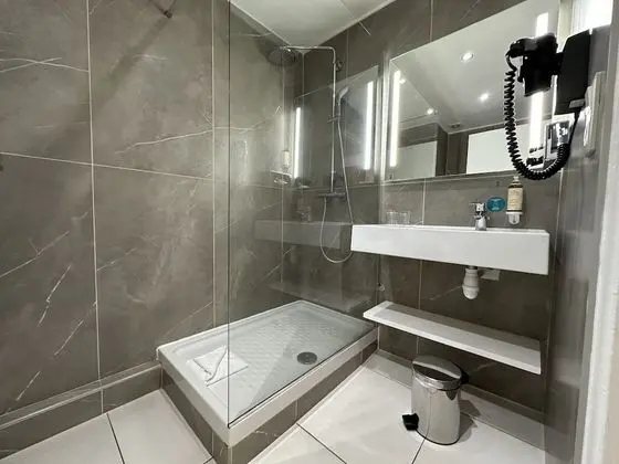Standard Oda, 1 Çift Kişilik Yatak