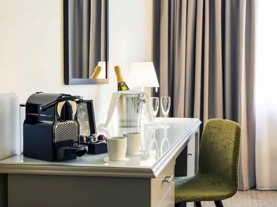 Privilege, Oda, 1 En Büyük (King) Boy Yatak