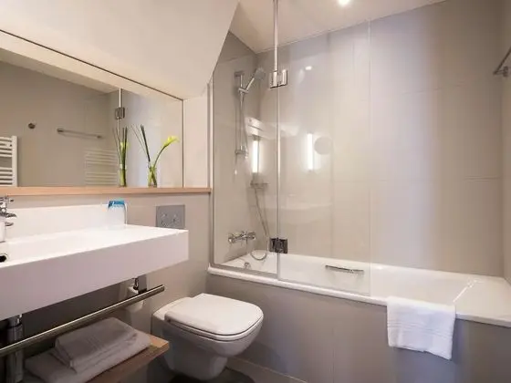 Privilege, Tek Büyük Yataklı Oda, 1 Çift Kişilik Yatak, Balkon, Park Manzaralı