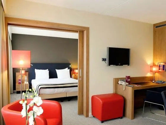 Süit, 1 Çift Kişilik Yatak (Separate Lounge Area)