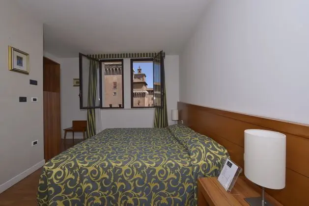 1 Çift ​​kişilik Yatak Superior