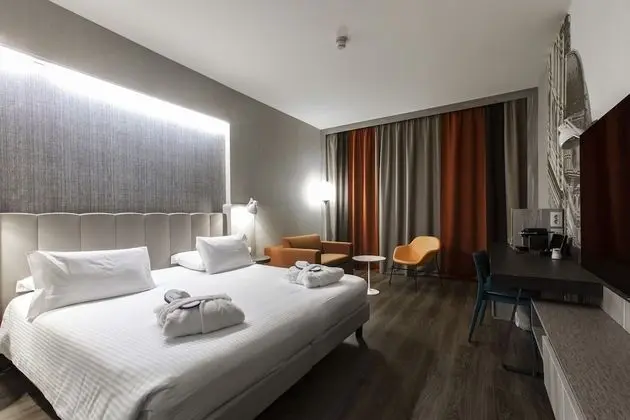 Privilege, Oda, Balkon