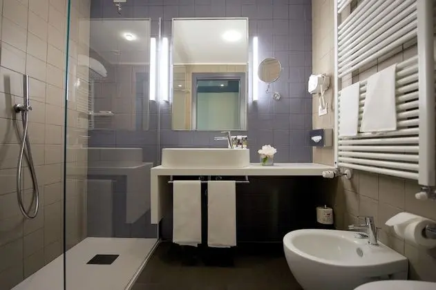 Privilege, Oda, Balkon