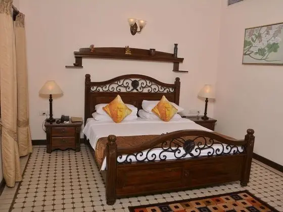 Superior Tek Büyük Yataklı Oda, 1 Çift Kişilik Yatak, Balkon, Bahçe Manzaralı