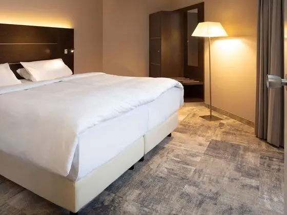 Standard Süit, 1 Çift Kişilik Yatak ve Çekyat (separate living and sleeping areas)