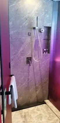 Standard Oda, 1 En Büyük (King) Boy Yatak