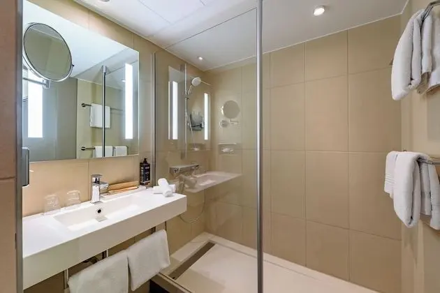 Privilege, Oda, 2 Tek Kişilik Yatak