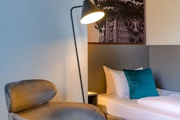 Standard Oda, 1 Tek Kişilik Yatak