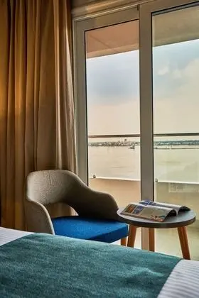 Privilege, Oda, 2 Tek Kişilik Yatak, Balkon, Göl Manzaralı