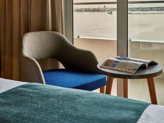 Privilege, Tek Büyük Yataklı Oda, 1 Çift Kişilik Yatak, Balkon, Göl Manzaralı