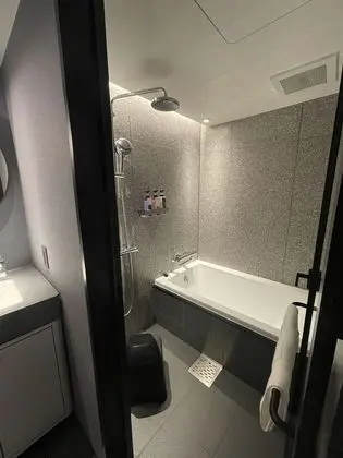 Privilege, Oda, 2 Tek Kişilik Yatak, Sigara İçilmez, Küvet