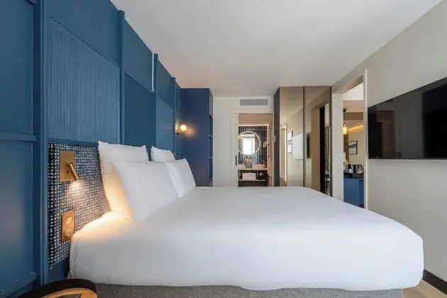 Junior Süit, 1 Çift Kişilik Yatak ve Çekyat, Liman Manzaralı