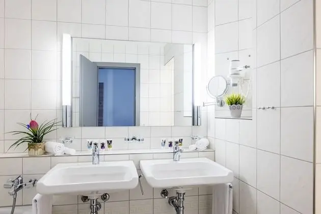 Superior Tek Büyük Yataklı Oda, 1 Çift Kişilik Yatak, Balkon