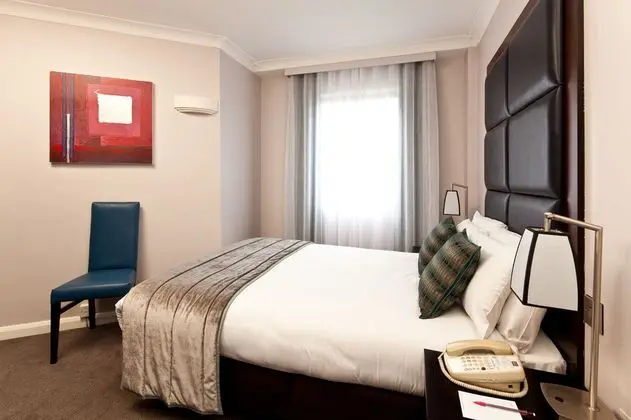 Çift ​​kişilik Standard