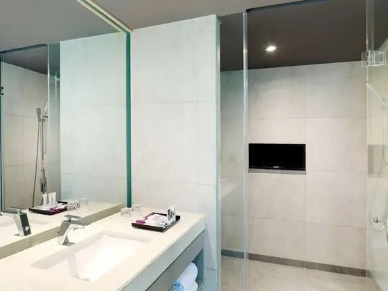 Junior Süit, 1 En Büyük (King) Boy Yatak